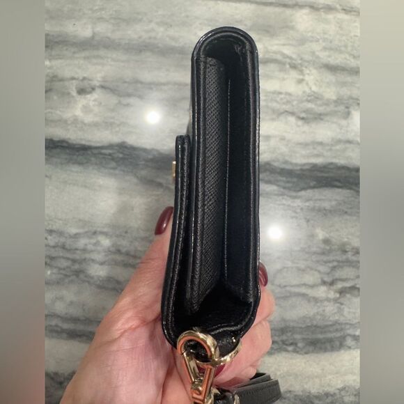 Kate Spade Saffiano Leather Womens Black Tri‎ Fold Phone Case Wallet /Wristlet - Picture 3 of 6